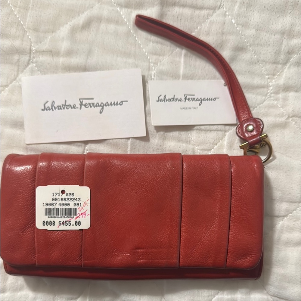 Salvatore Ferragamo Red Leather Women's wallet/wristlet